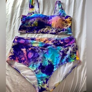 Torrid Tie Dye high waisted Bikini set. Size 2